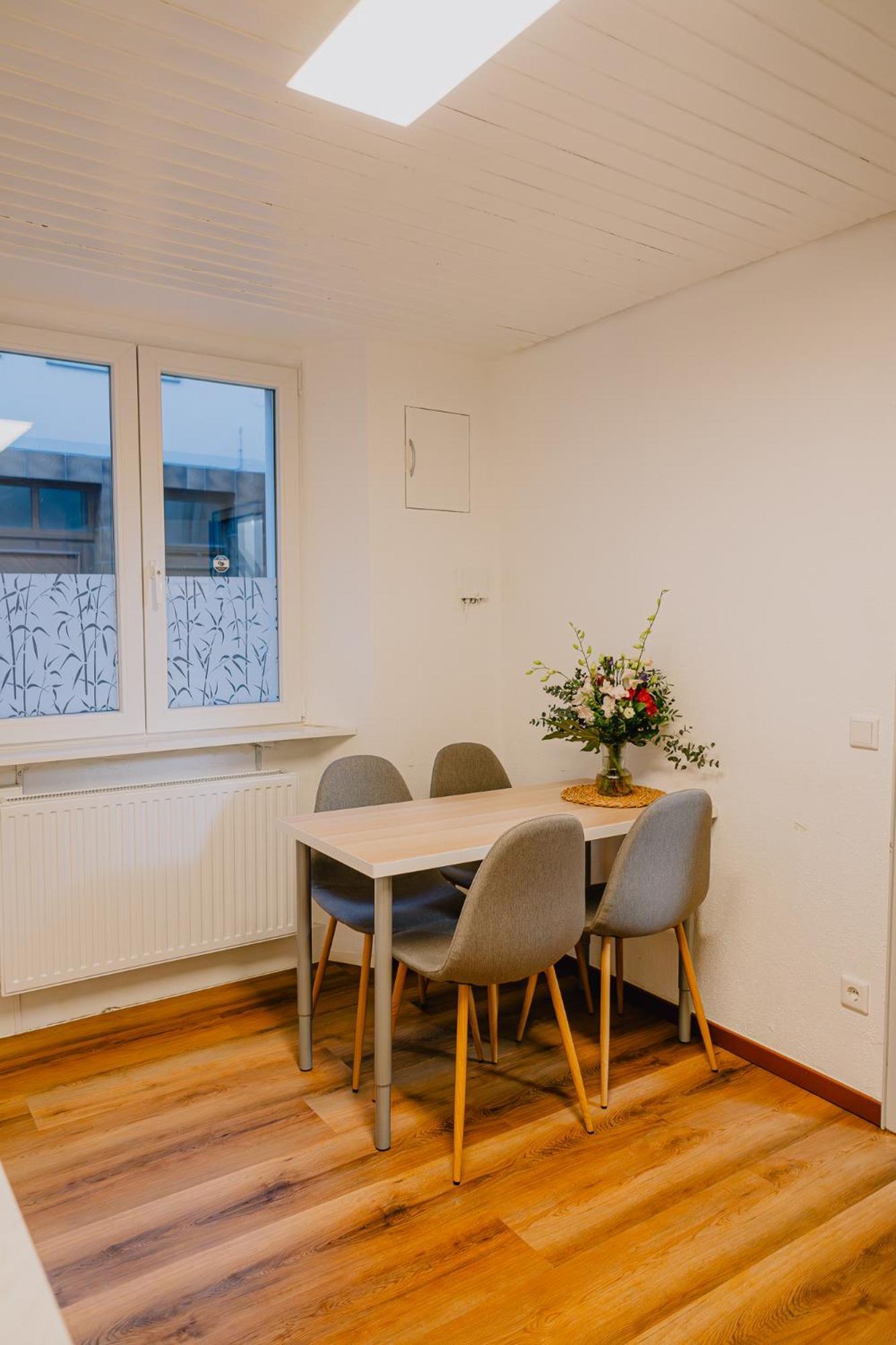ולנדר Gemuetliches Haus Mit 2 Zimmern מראה חיצוני תמונה